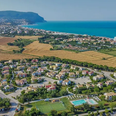Relax, Piscina&balcone Nel By Host Hero