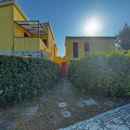 Relax, Piscina&balcone Nel By Host Hero Appartamento