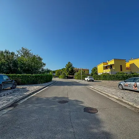 Relax, Piscina&balcone Nel By Host Hero Appartamento