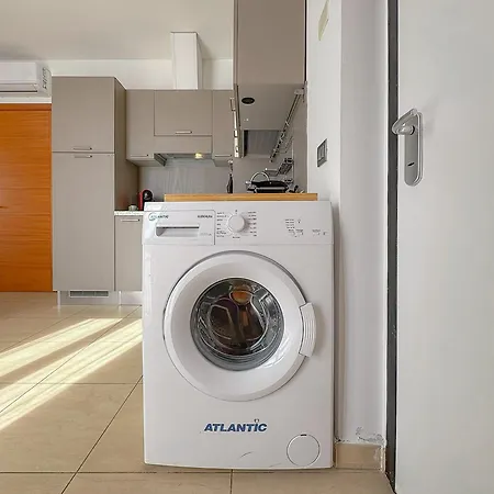 Relax, Piscina&balcone Nel By Host Hero Appartamento