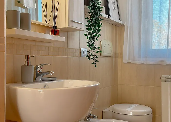 Relax, Pool & Balcony Surrounded By Greenery By Host Hero * Numana